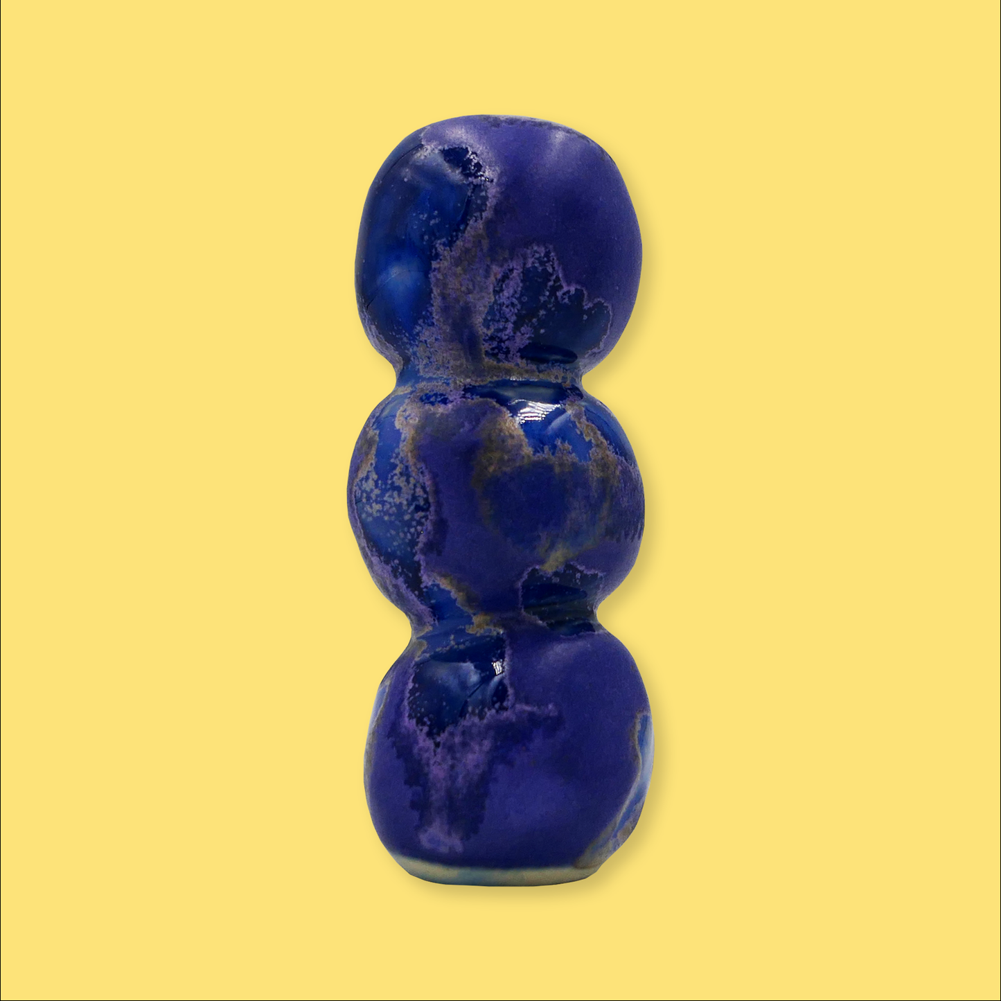 Piedras amigas. Roxo